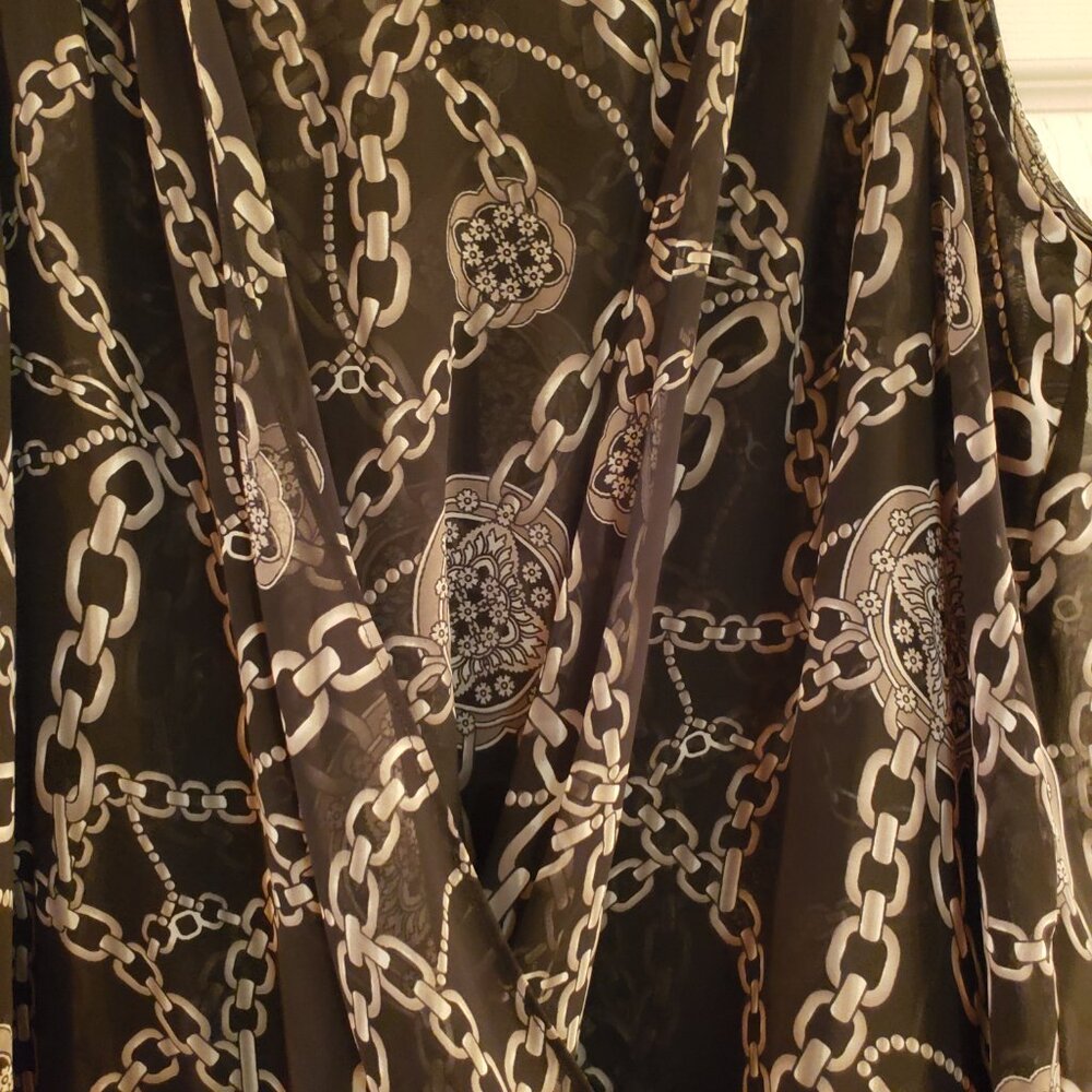 Jennifer Lopez, chain patterned blouse in sz XL - Picture 5 of 6